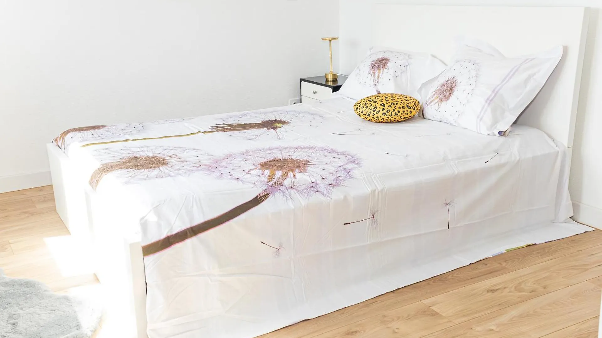 Sky Haven, 5Mins Orly Airport Apartment Athis-Mons 0*,  France